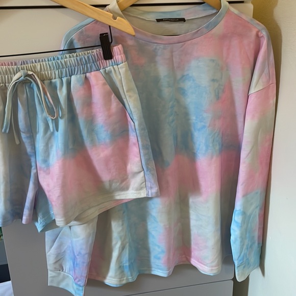 Vici Tie Dye top and short lounge pajama casual set - Picture 8 of 10